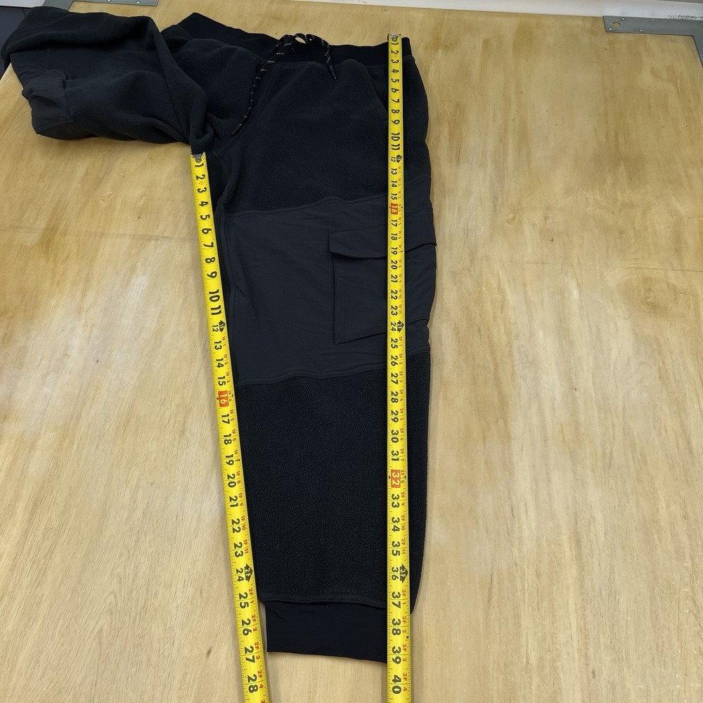 Lululemon Fleece High Rise Cargo Jogger Women Sz 12 (Waist 32-35) Black (No Tag) - Picture 7 of 16